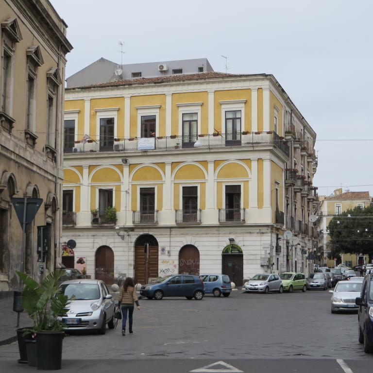B&B Al Teatro Massimo CTA Eksteriør bilde