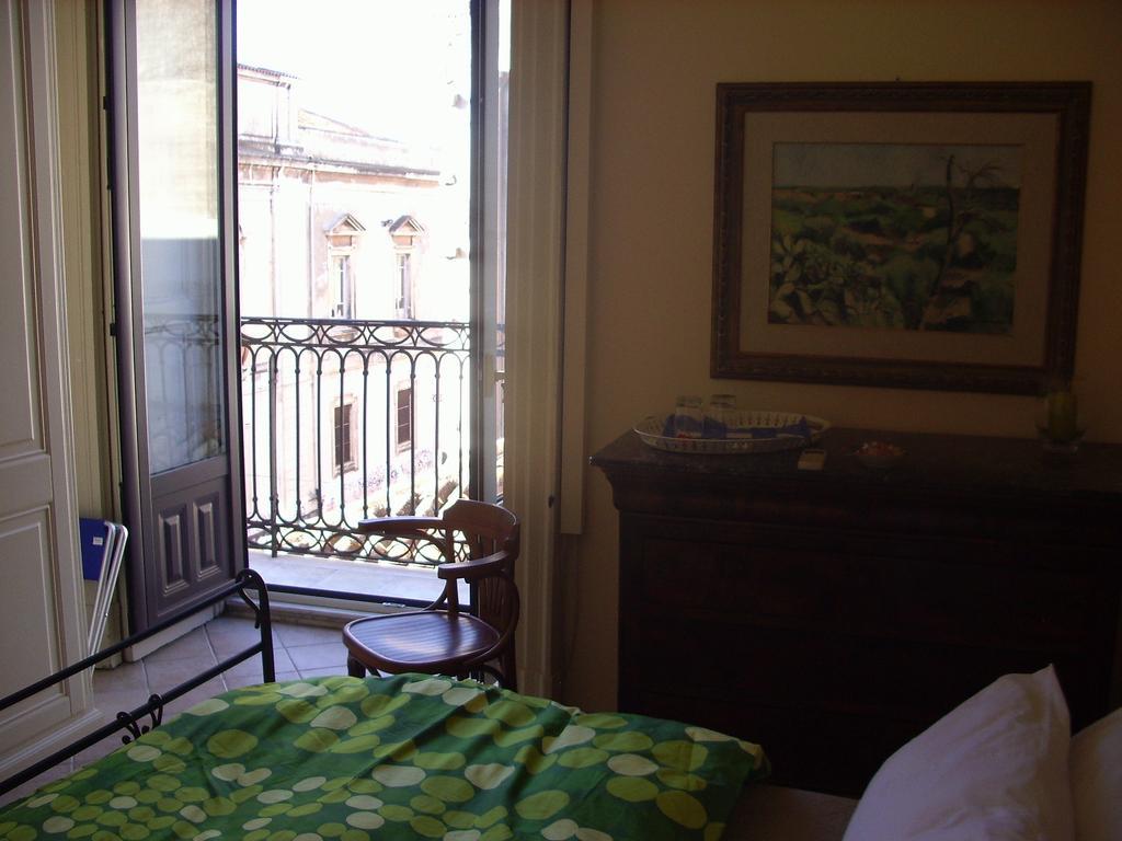 B&B Al Teatro Massimo CTA Eksteriør bilde