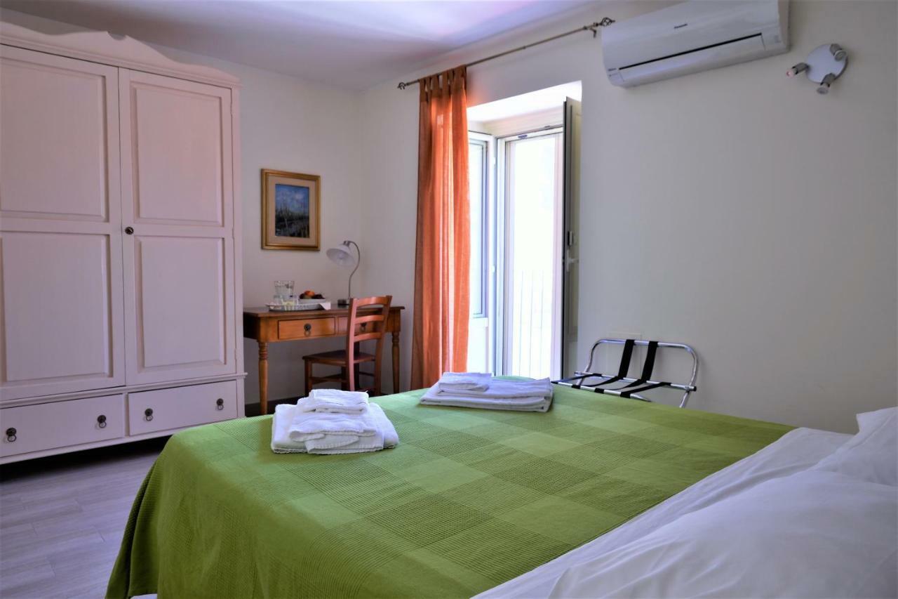 B&B Al Teatro Massimo CTA Eksteriør bilde